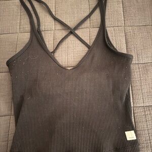 Vuori Women's Charcoal Ribbed Camisole